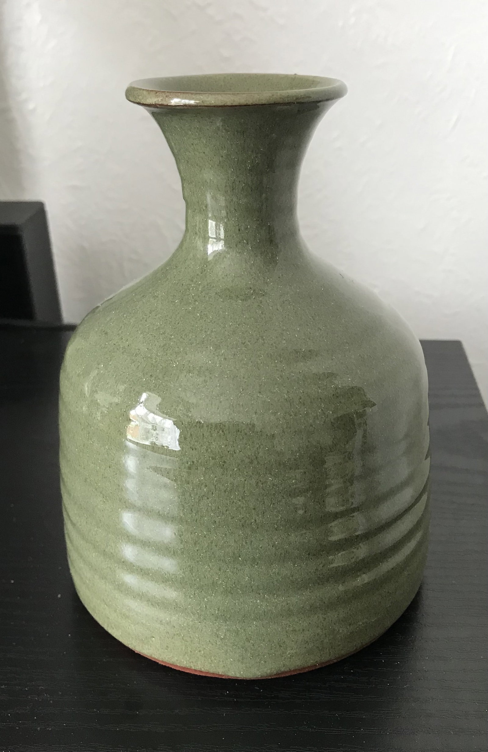 Breanish Pottery Olive Green Glaze Vase - 2