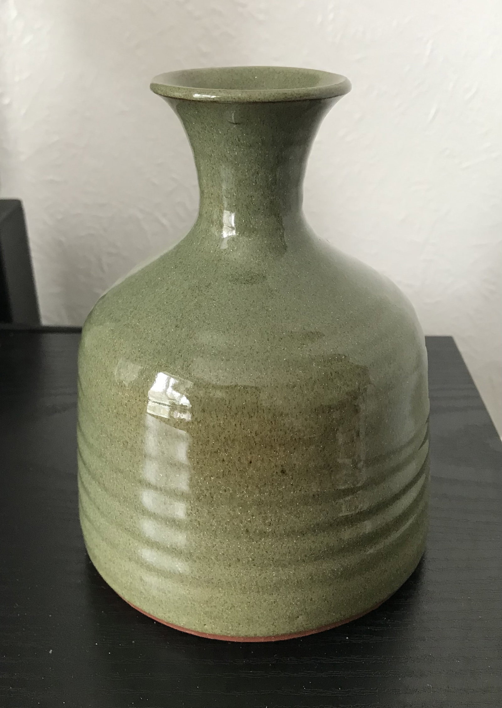 Breanish Pottery Olive Green Glaze Vase - 4