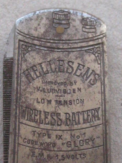 Vintage Hellesens Wireless Battery Advertising Penknife, c1940 - 3