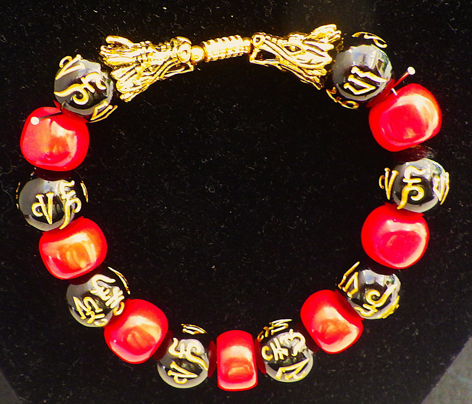 Chinese ""bring me luck"" jewellery set with red coral - 2
