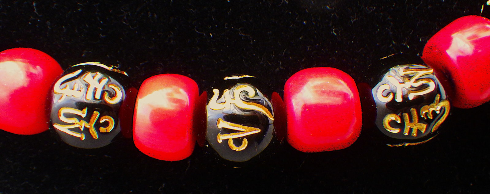 Chinese ""bring me luck"" jewellery set with red coral - 4
