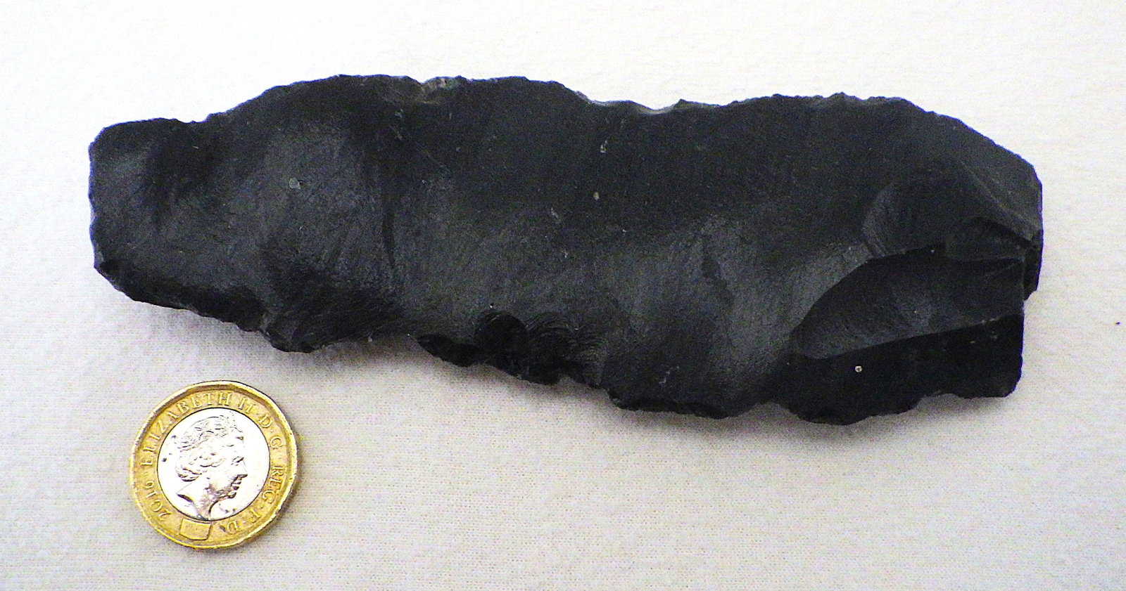Large 13 cm Palaeolithic obsidian tool from Armenia 1.4 m.y.o. - 3