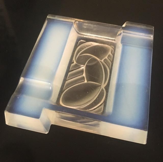 Andre Hunebelle (1896-1985) Art Deco, Opalescent Ashtray, Swimmers, Signed, 1930 - 4