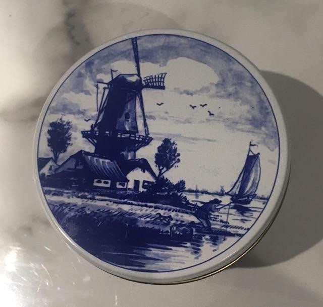 Two Dutch Tins, Folk Art and Utility Scenes, One Circular and One Retangular - 2