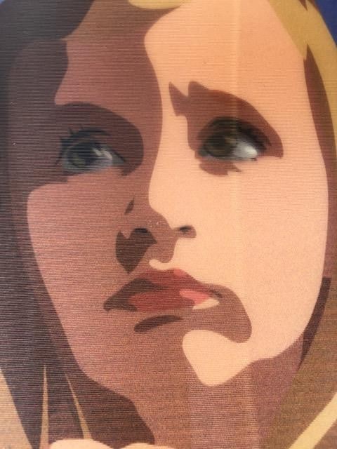 Julian Opie (1958) ‘Sissi Looking Upwards’ 3D Lenticular Moving Image, In Colours, Frame - 5