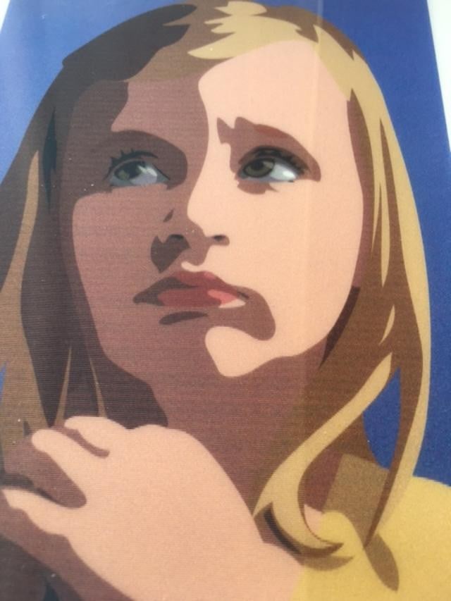 Julian Opie (1958) ‘Sissi Looking Upwards’ 3D Lenticular Moving Image, In Colours, Frame - 8