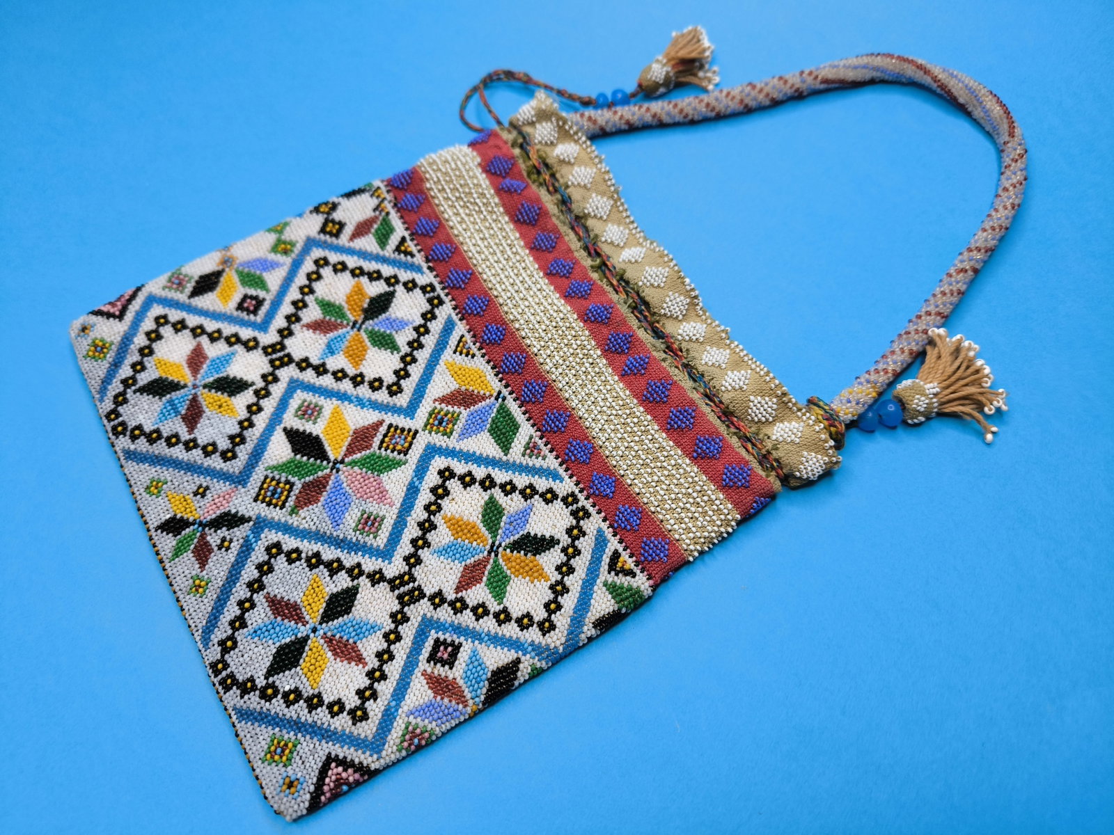Antique American Native Beaded Bag 1880 - 3