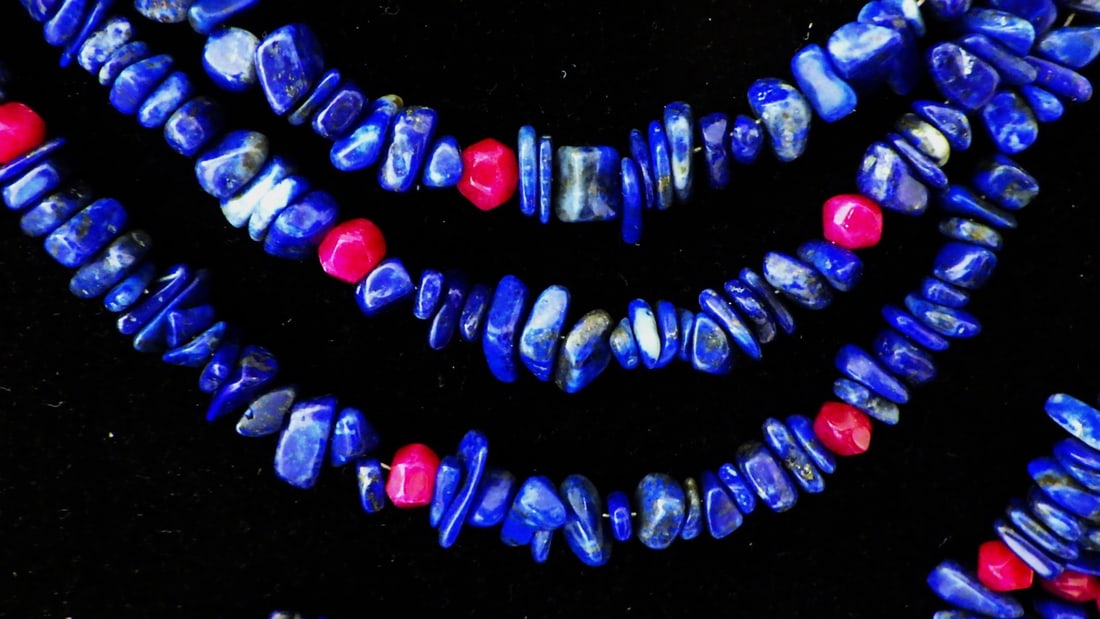 Three row necklace & bracelet set with lapis lazuli & rubies. - 3