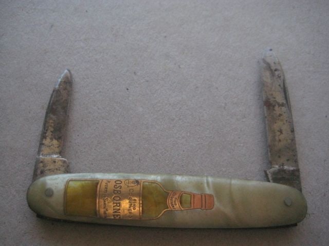 Vintage Osborne Advertising Twin Steel Bladed Folding Fruit Knife, c1920: Title: Vintage Osborne Advertising Twin Steel Bladed Folding Fruit Knife, c1920 Description: Vintage Osborne Puerto Santa Maria Advertising Twin Steel Bladed Folding Fruit Knife. Dat