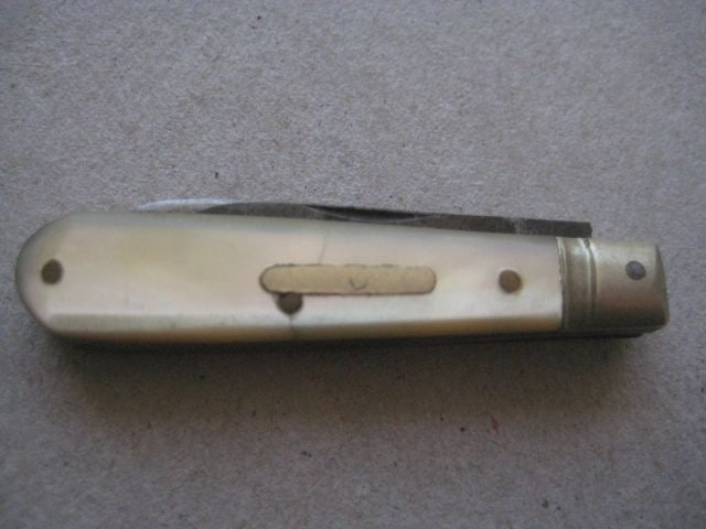 Antique French Mother of Pearl Hafted Twin Bladed Penknife, c1900 - 7