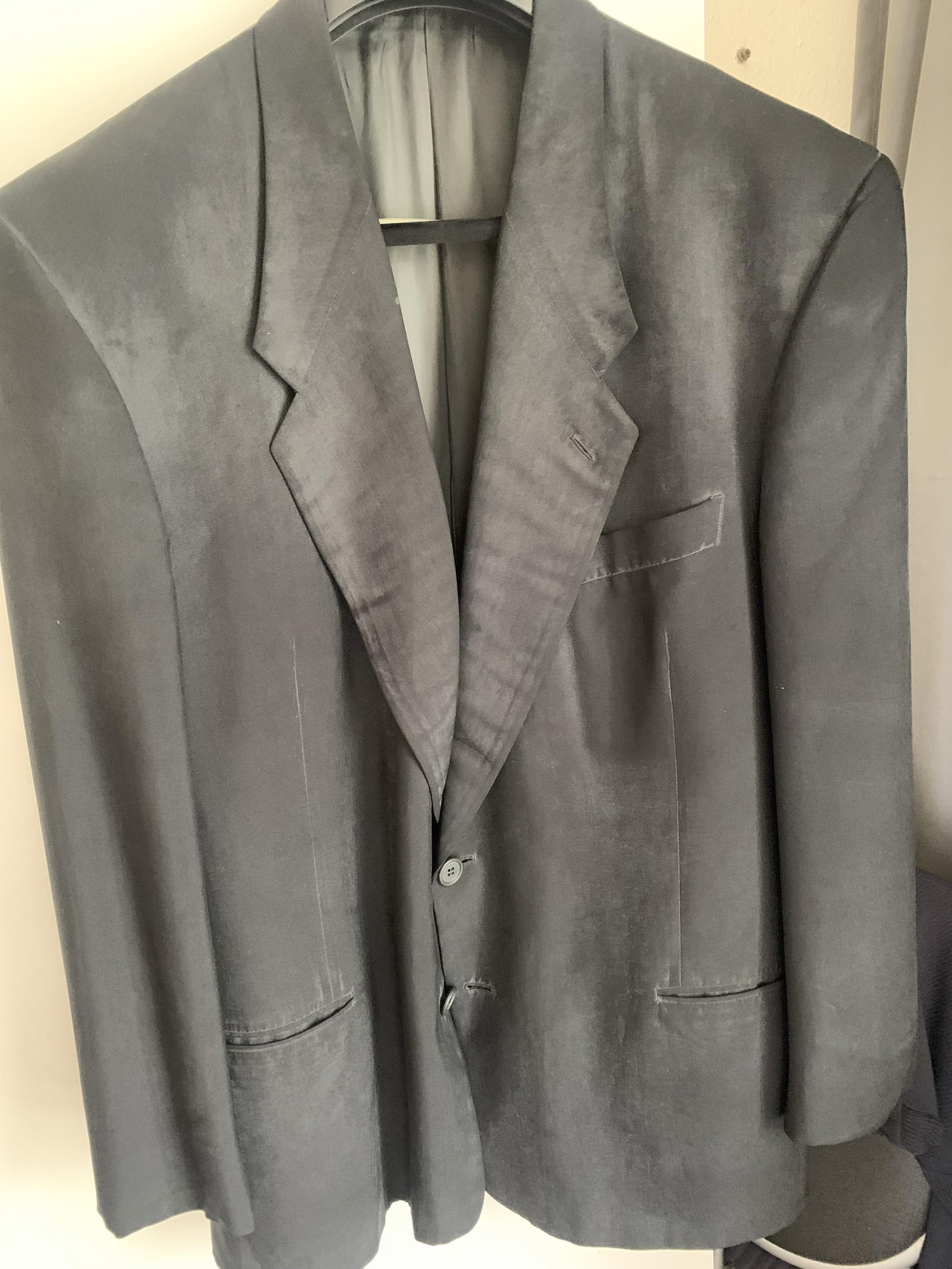 Vintage Limited Edition Armani 100% Italian Silk Dress Suit c1980: Title: Vintage Limited Edition Armani 100% Italian Silk Dress Suit c1980 Description: Vintage limited edition Armani 100% Italian silk dress suit c 1980. Colour matte charcoal, but image