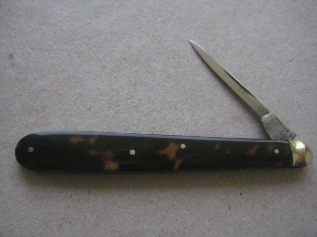 Antique Quill Bladed Penknife, c1900: Title: Antique Quill Bladed Penknife, c1900 Description: Antique Quill Bladed Penknife. Blade Stamped Turner, Suffolk Works of Sheffield, Dates to around 1900. Length open