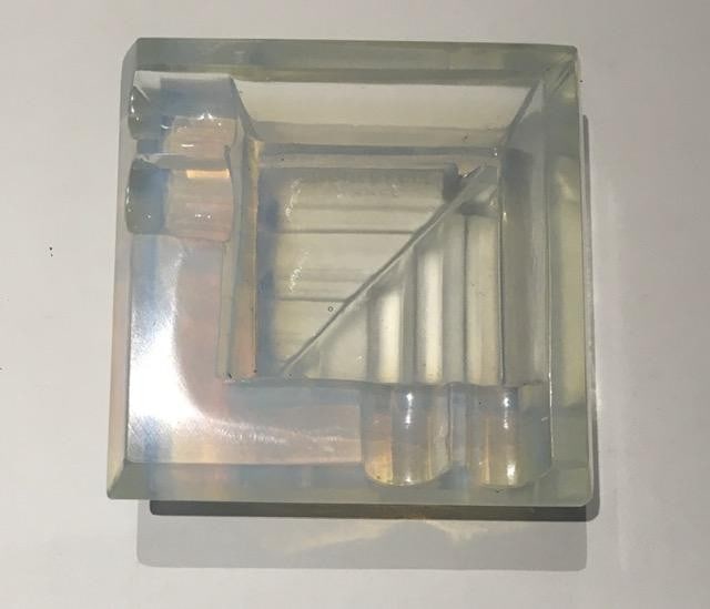 Andre Hunebelle (1896-1985) Art Deco, Opalescent Ashtray, Model M1123, Signed, 1930 - 16