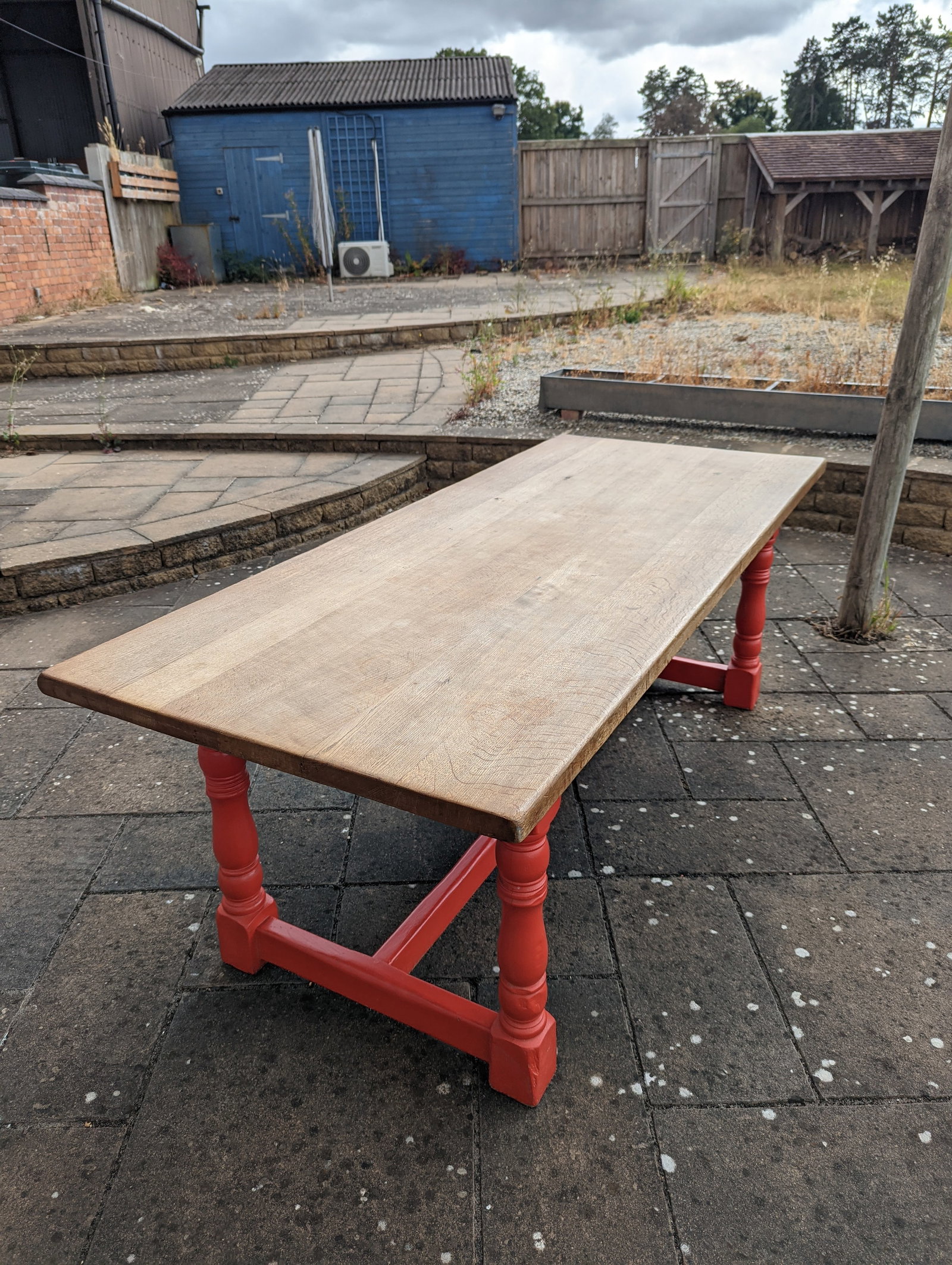 A striking vintage farmhouse dining table - 4