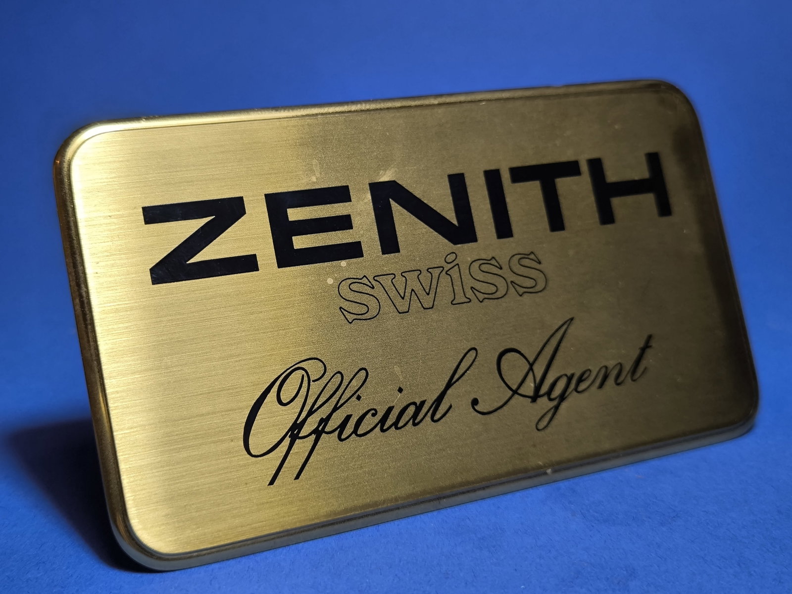 ZENITH ULTRA RARE VINTAGE DEALER DISPLAY PLAQUE METAL AND BRASS - 70'S SWISS - 2