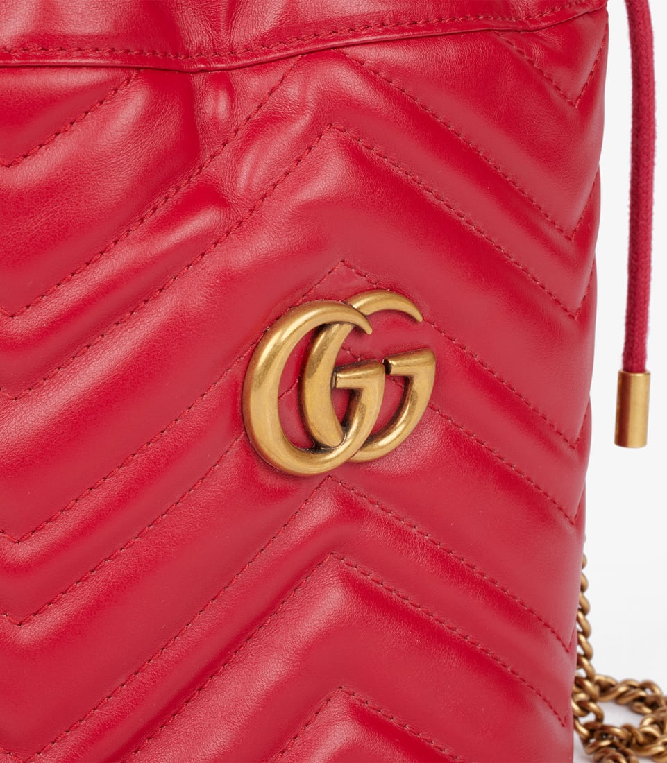 Gucci Red Chevron Quilted Calfskin Leather GG Marmont Mini Bucket Bag - 3