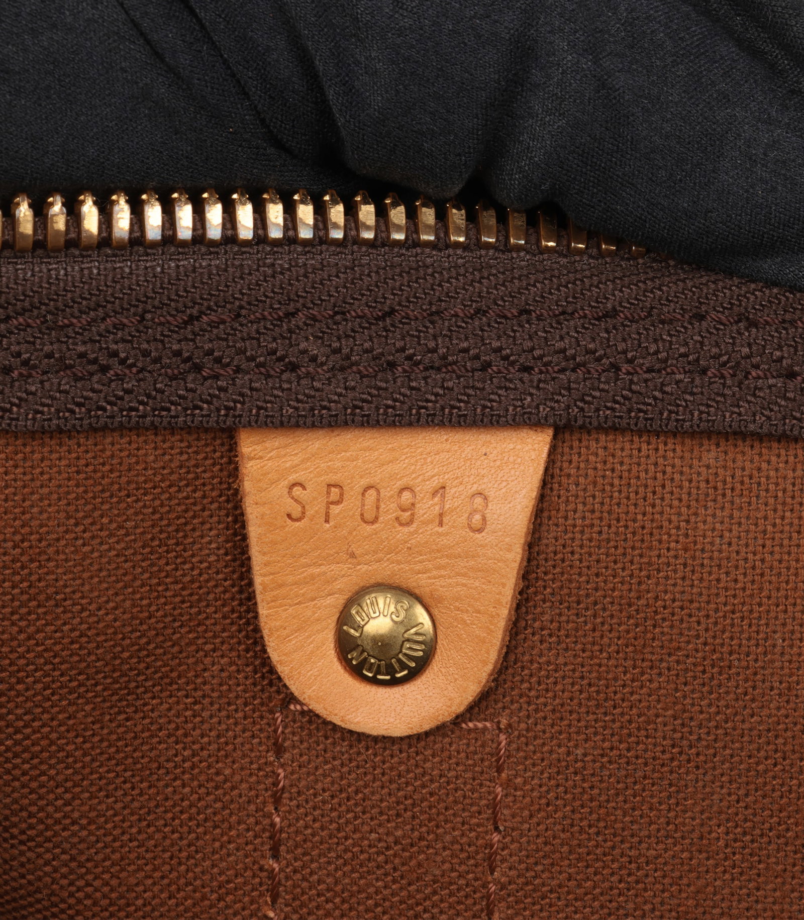 Louis Vuitton Brown Monogram Coated Canvas & Vachetta Leather Vintage Keepall 50 - 9