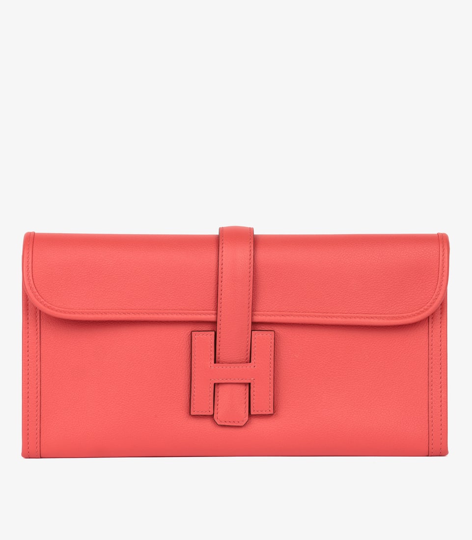 Hermès Rose Texas Evercolour Leather Jige Elan 29 Handbag: Title: Hermès Rose Texas Evercolour Leather Jige Elan 29 Handbag Description: Hermès Rose Texas Evercolour Leather Jige Elan 29 Product Details HB5984 Brand: Hermès Model: Jige