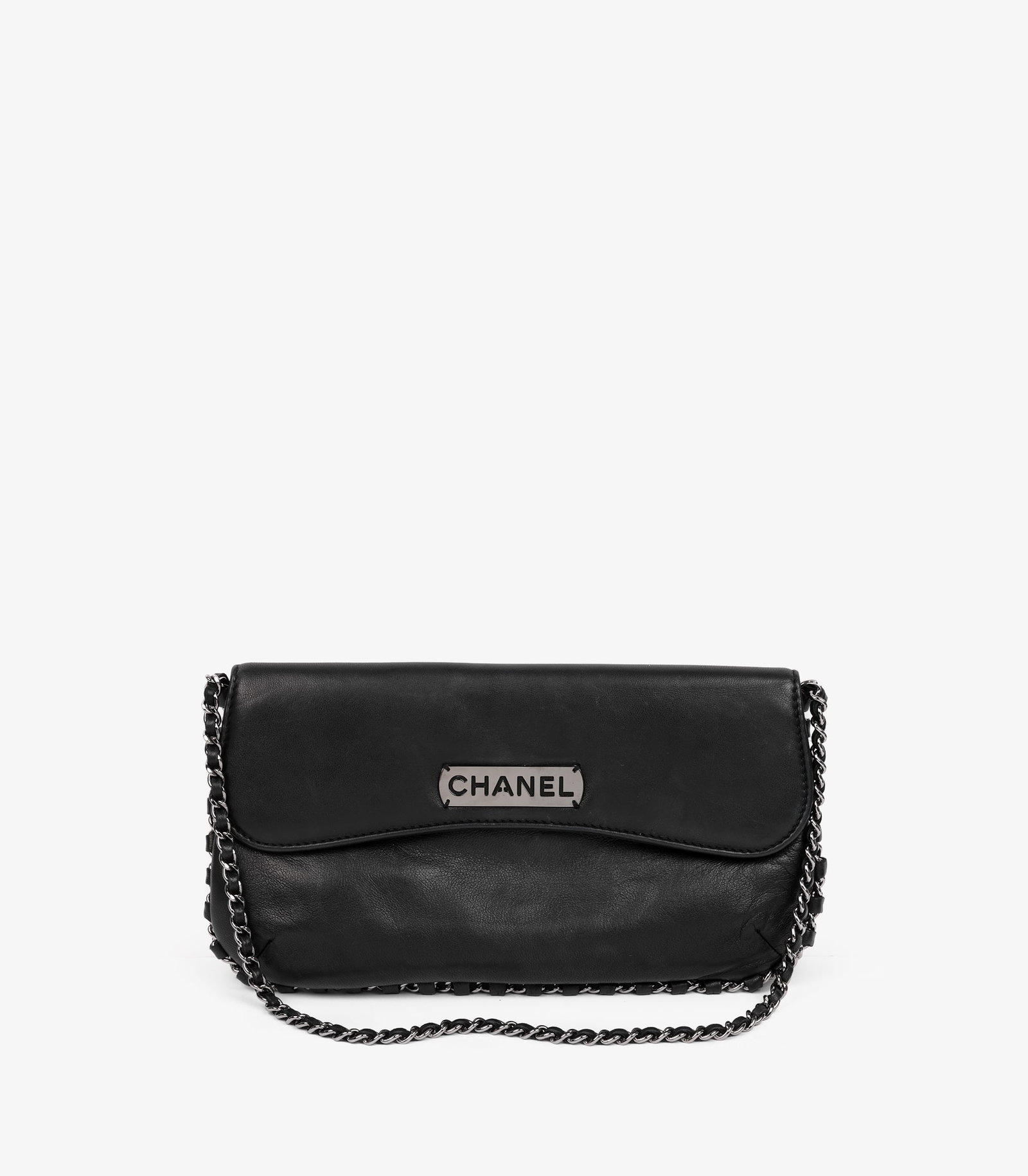 Chanel Black Lambskin Leather Chain Around Logo Pochette: Title: Chanel Black Lambskin Leather Chain Around Logo Pochette Description: Chanel Black Lambskin Leather Chain Around Logo Pochette Product Details CB1547 Brand: Chanel Model: Chain Around