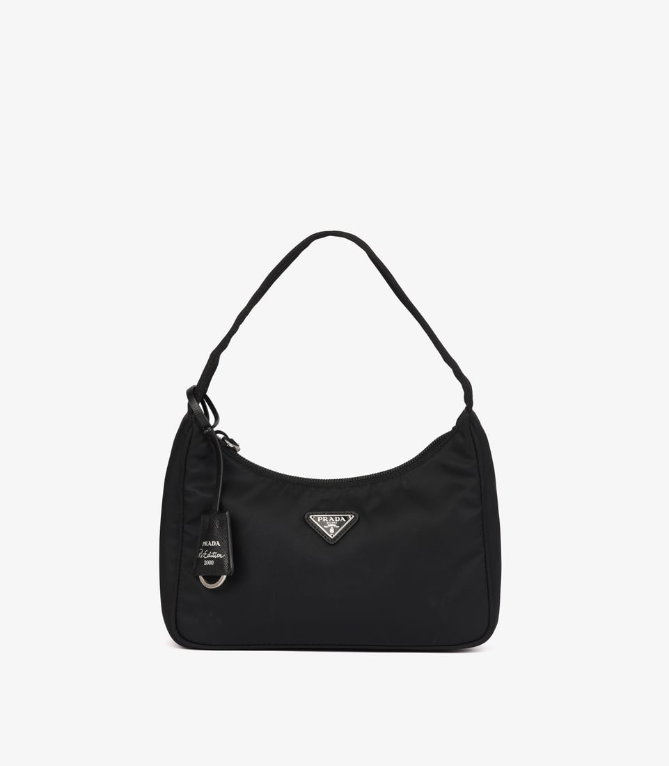 Prada Black Re-Nylon Re-Edition 2000 Mini Bag: Title: Prada Black Re-Nylon Re-Edition 2000 Mini Bag Description: Prada Black Re-Nylon Re-Edition 2000 Mini Bag Product Details HB5953 Brand: Prada Model: Re-Edition