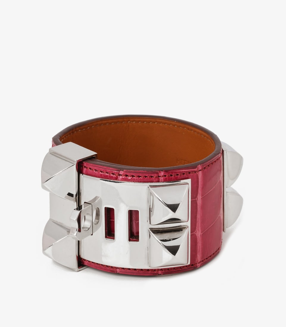 Hermès Fuchsia Shiny Mississippiensis Alligator Collier De Chien T2: Title: Hermès Fuchsia Shiny Mississippiensis Alligator Collier De Chien T2 Description: Hermès Fuchsia Shiny Mississippiensis Alligator Collier De Chien T2 Product Details WG