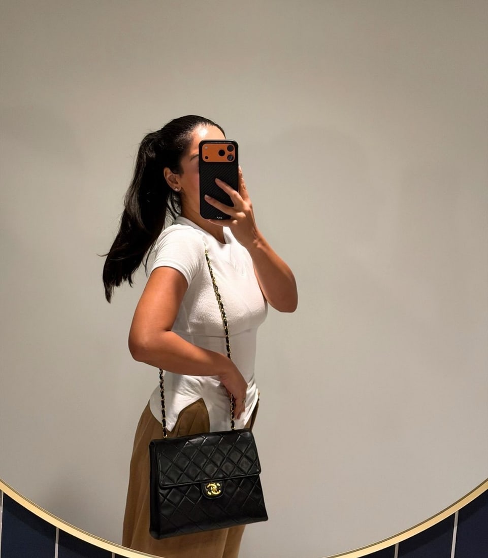 Chanel Black Quilted Lambskin Vintage Medium Tall Accordion Classic Single Flap Bag - 2