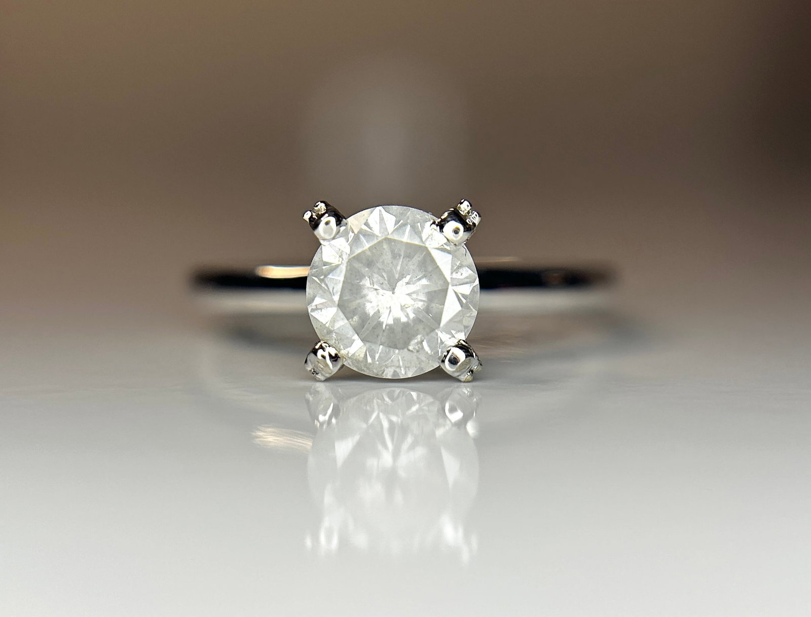 Beautiful 1.19ct Untreated Natural Solitaire Diamond & 18k Gold - 9