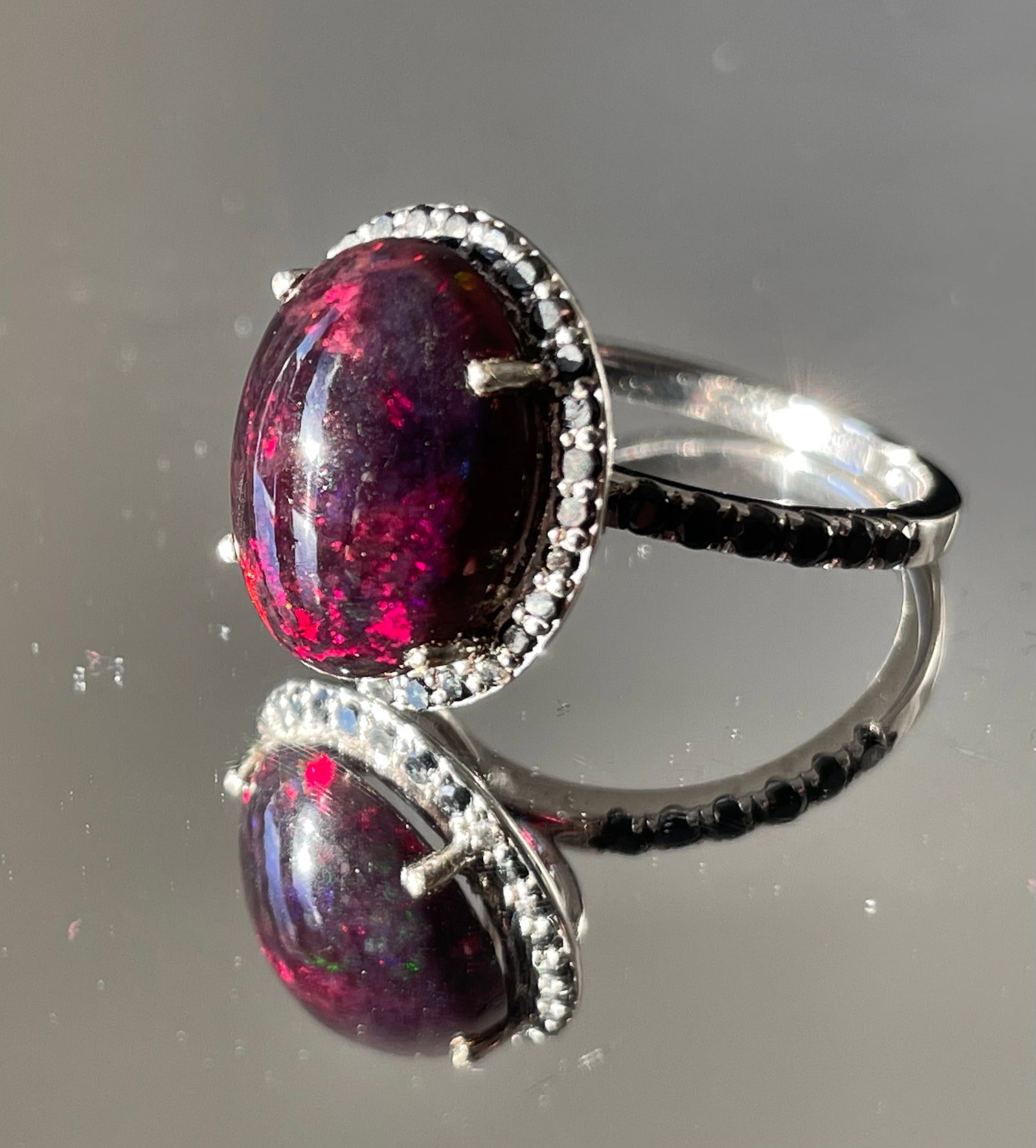Beautiful 6.49 CT Natural Black Opal Ring With Natural Black Diamond & 18k Gold - 3