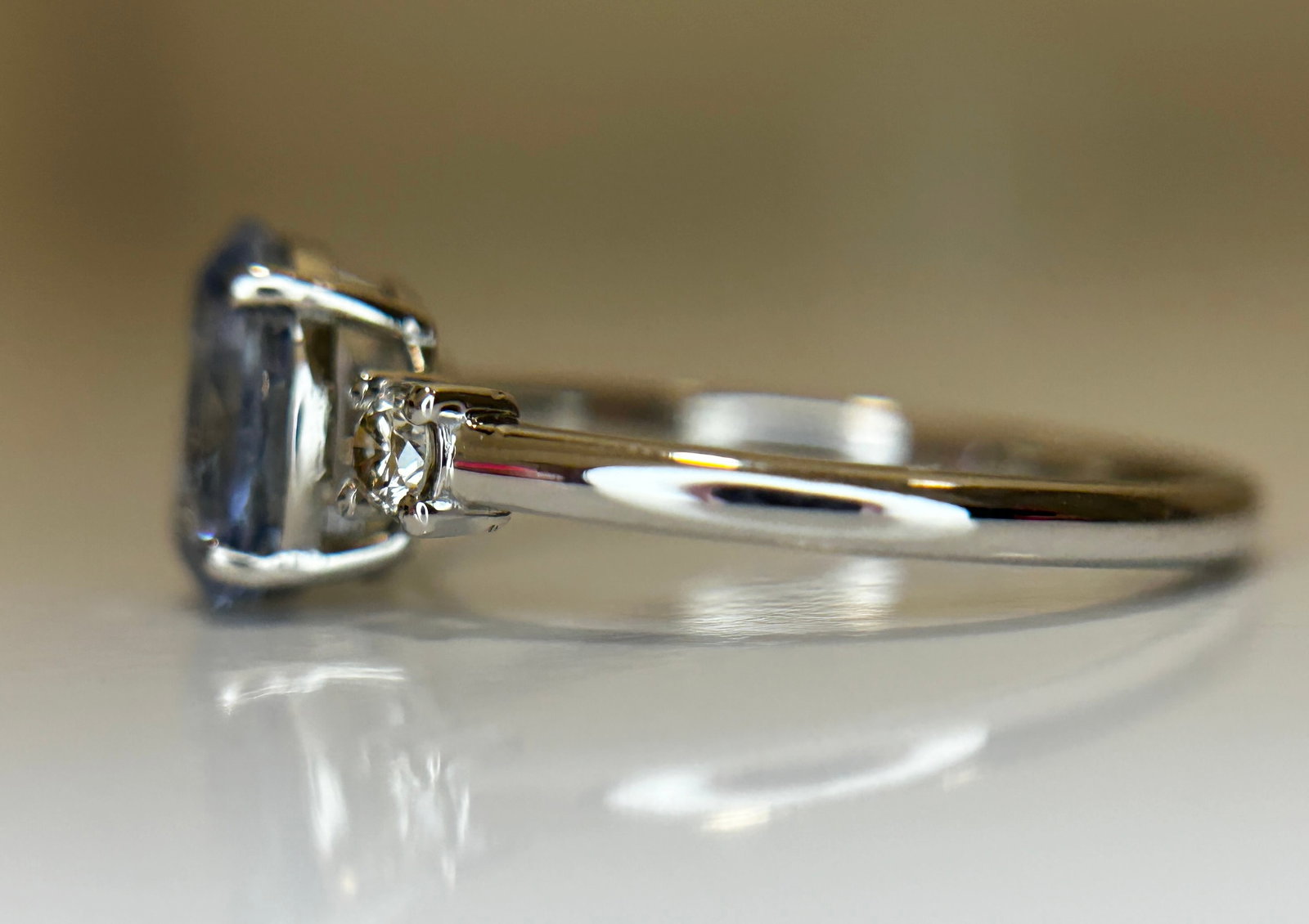 Beautiful 1.75 Ct Unheated Ceylon Cornflour Blue Sapphire Diamonds & 950 Platinum - 4