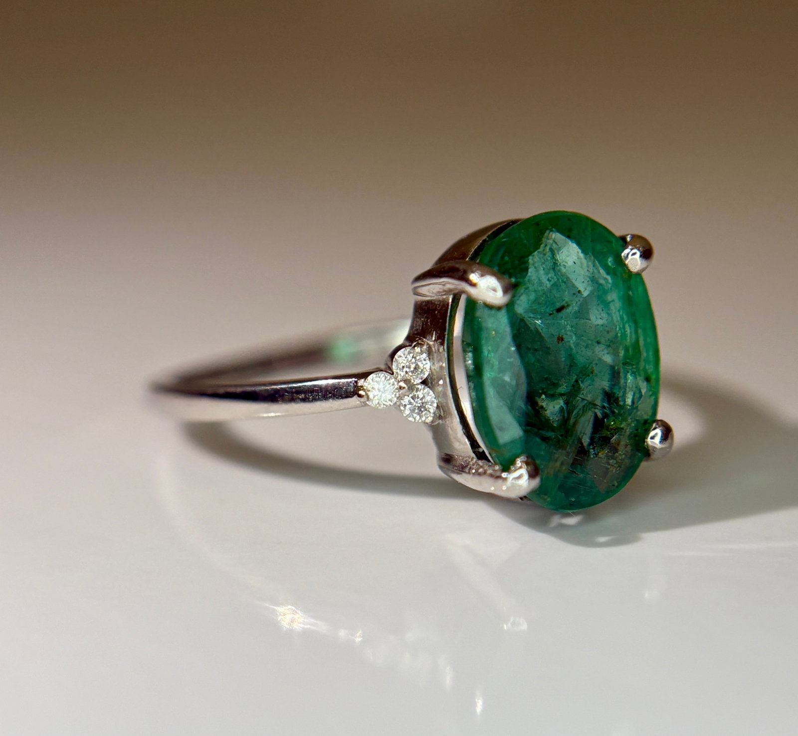Beautiful 2.77 CT Natural Emerald Ring With Natural Diamonds & Platinum 950 - 12