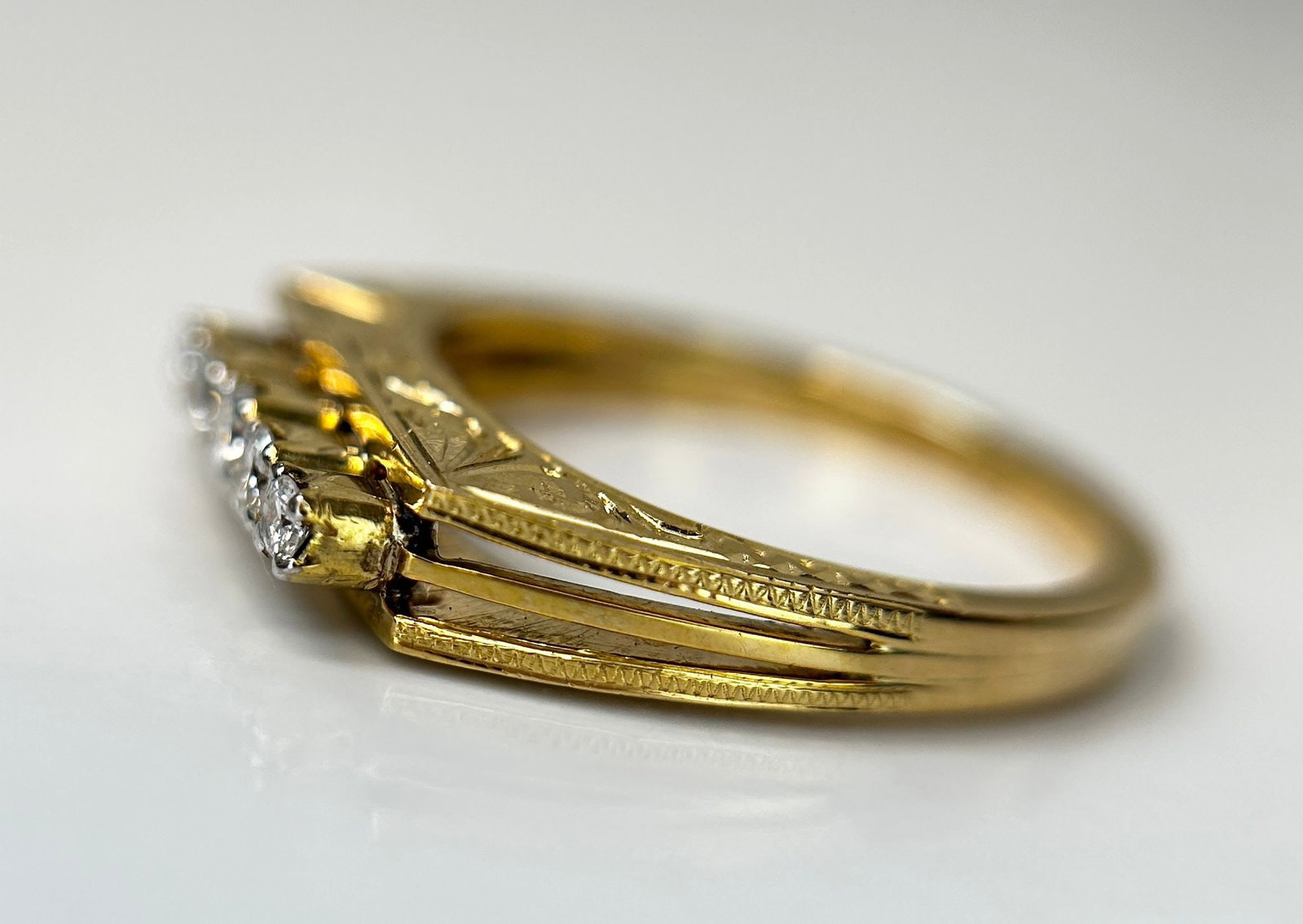 Beautiful Natural 0.18 CT VS Diamond Ring With 18k Gold - 4