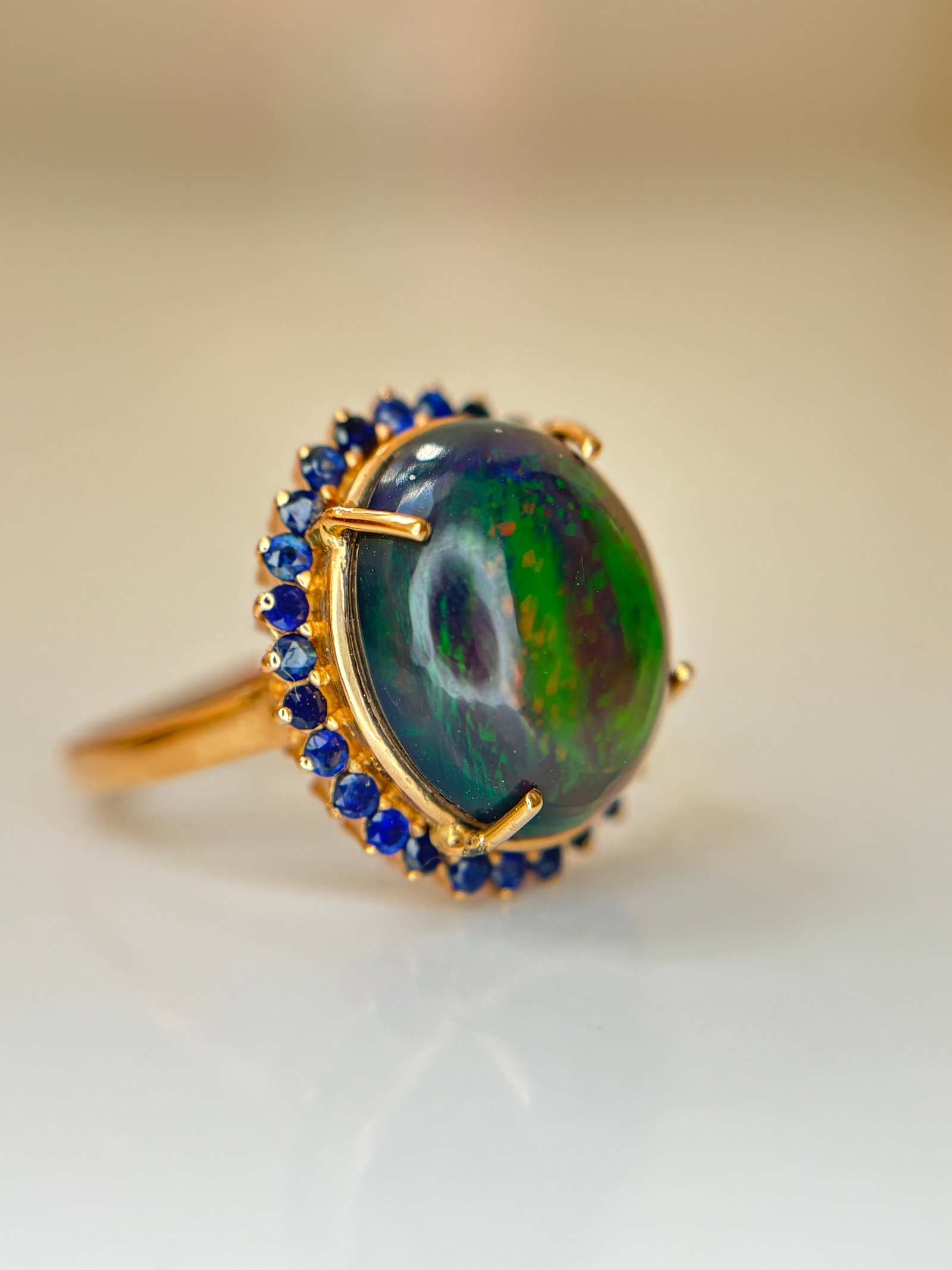 Beautiful Natural 3.40Ct Black Opal Ring With Natural Blue Sapphire and 18k Gold - 11