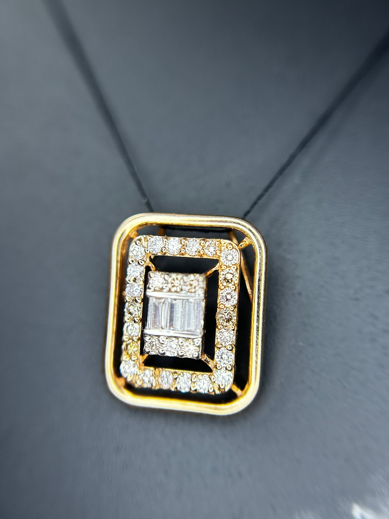 Beautiful Natural 0.40 CT Diamond Pendant With 18k Yellow Gold - 4