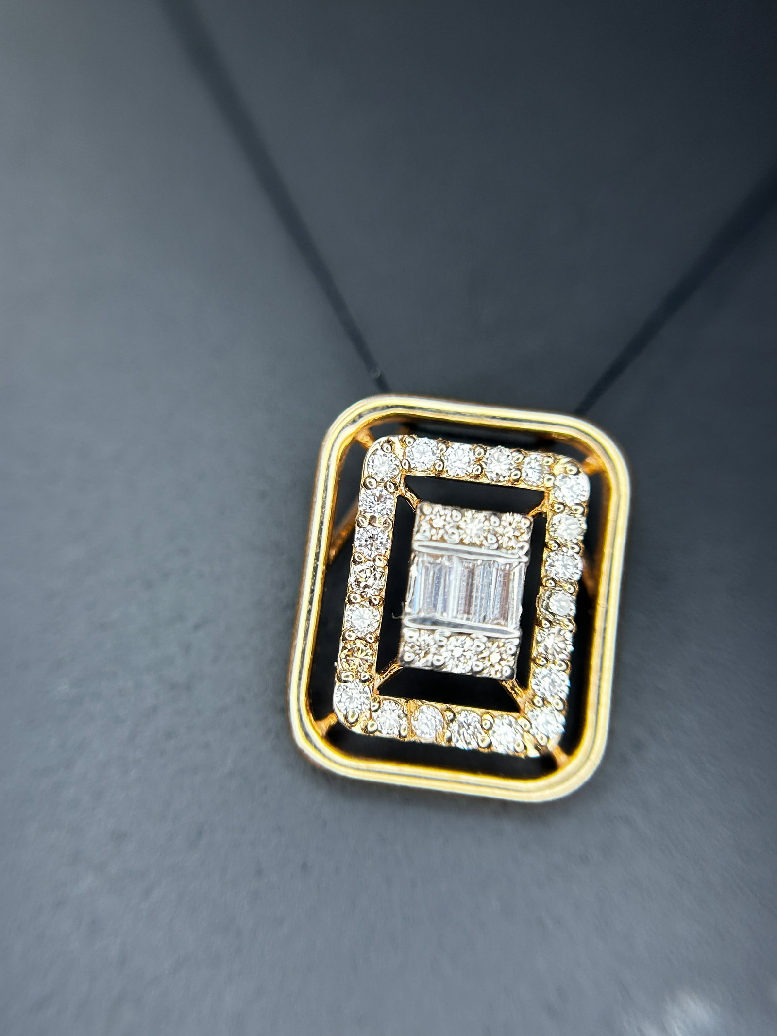 Beautiful Natural 0.40 CT Diamond Pendant With 18k Yellow Gold - 5