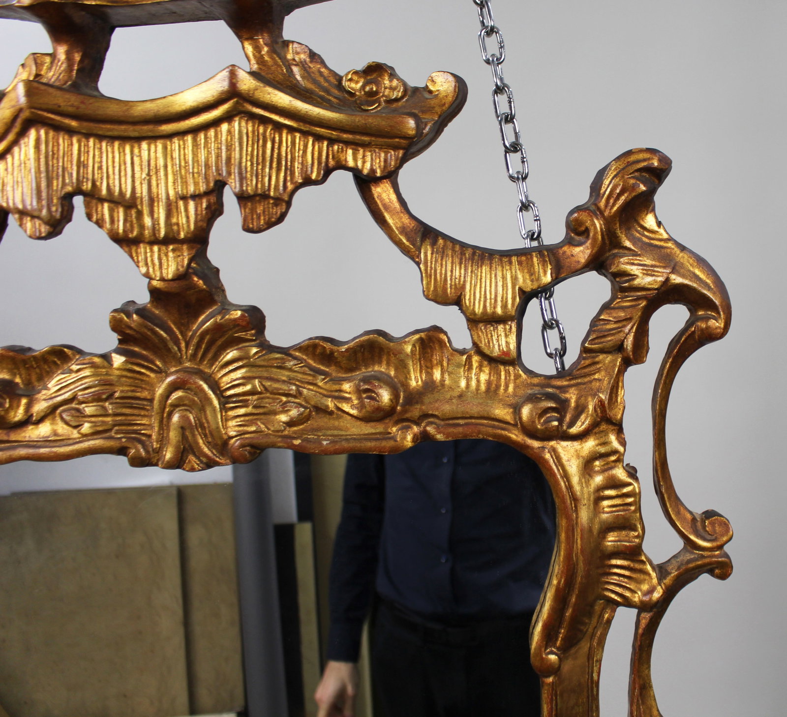 Title: Large Italian Rococo Style Carved Giltwood Wall Mirror Description: Large Italian Rococo - 4