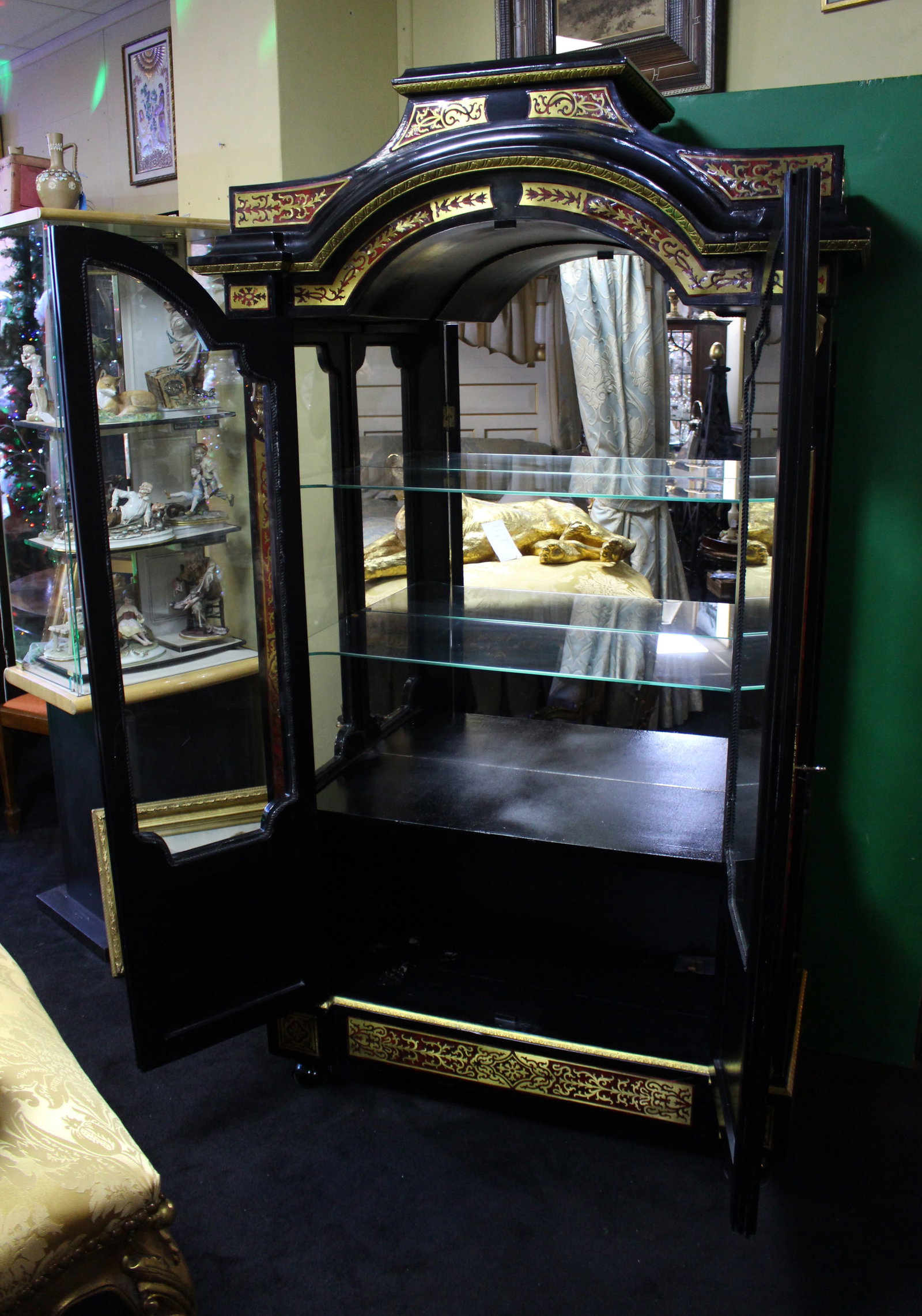 Title: Vintage Napoleon III Style Boulle Display Vitrine Cabinet Description: Vintage Napoleon III - 14