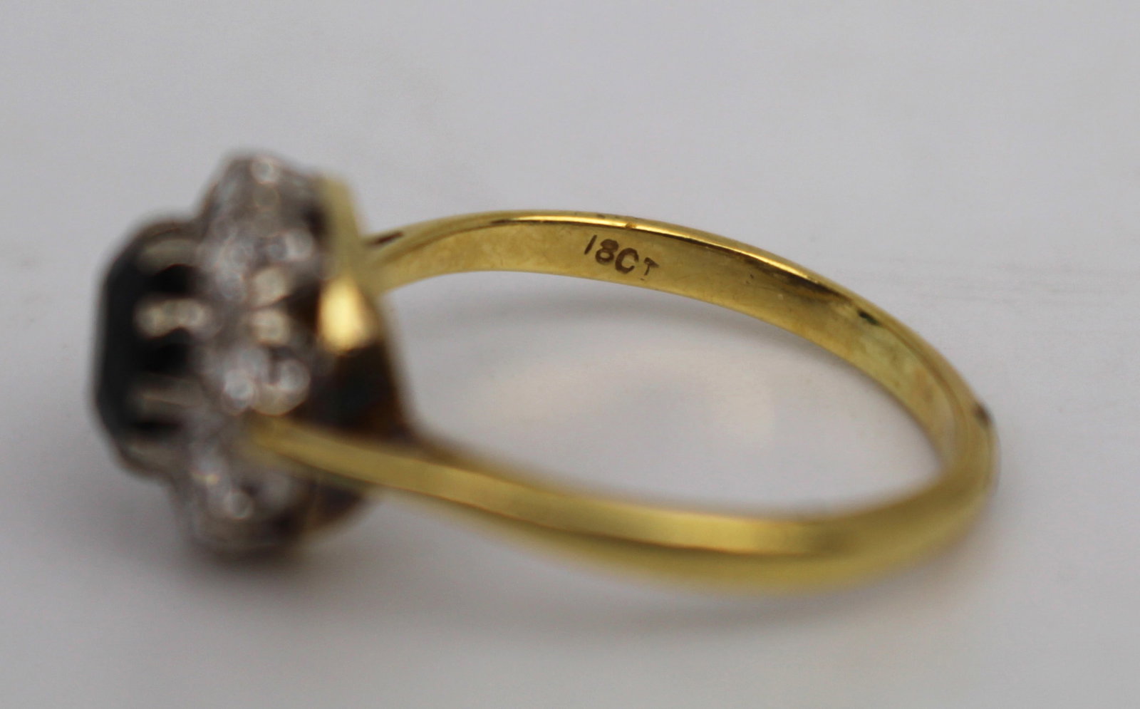 Title: Sapphire & Diamond Cluster Ring 18ct Description: Vintage Sapphire & Diamond Cluster Ring - 8