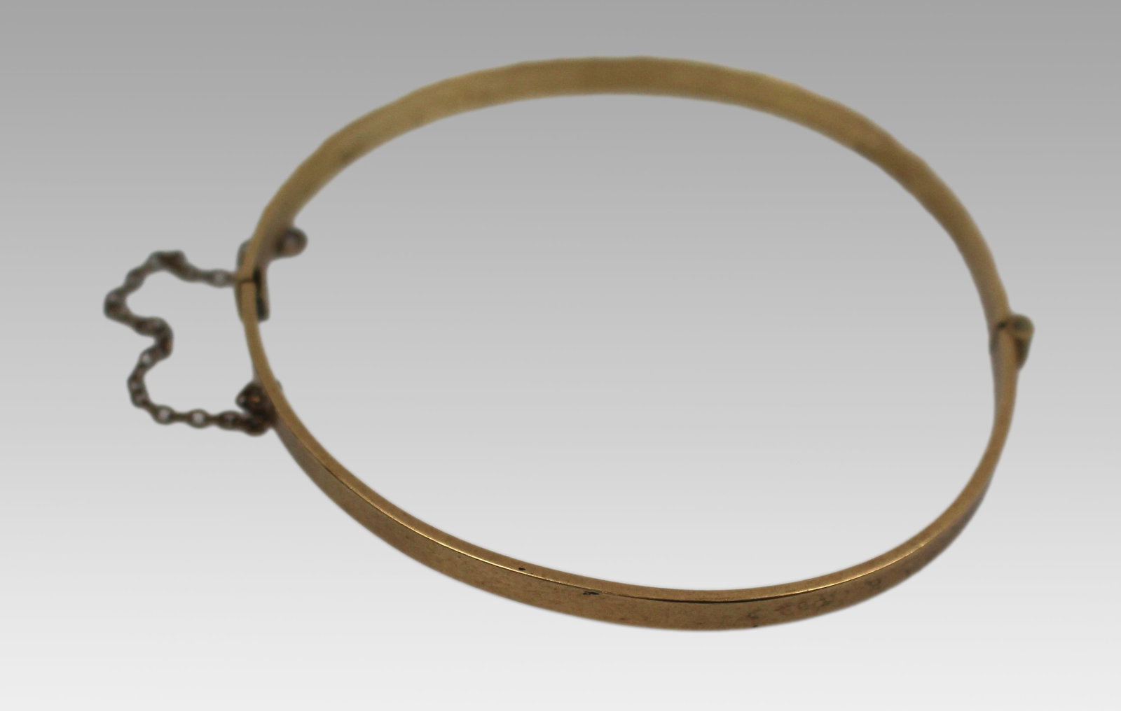 Title: Vintage 9ct Rolled Gold Bangle – c.1960s Description: Vintage 9ct Rolled Gold Bangle &# - 4
