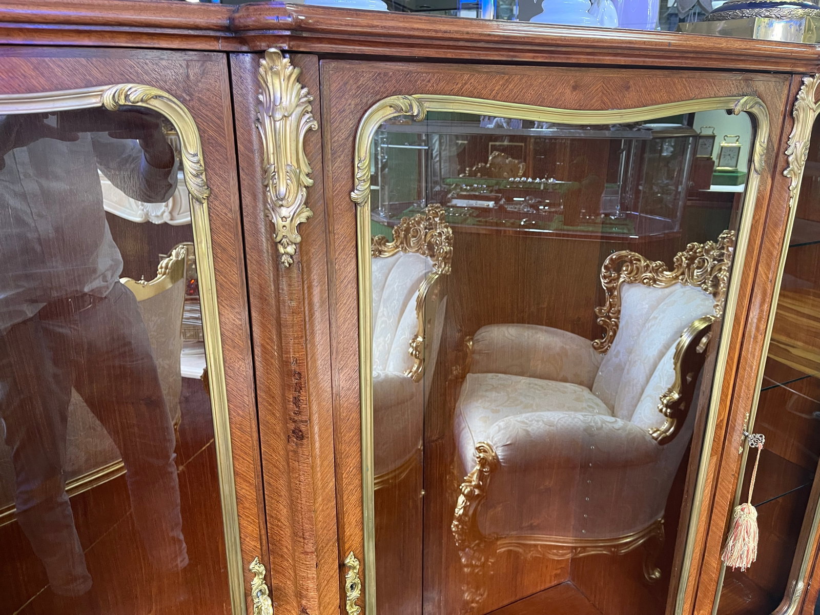 Title: Fine Large Antique French Kingwood & Ormolu Mounted Vitrine Display Cabinet Description: Fine - 13