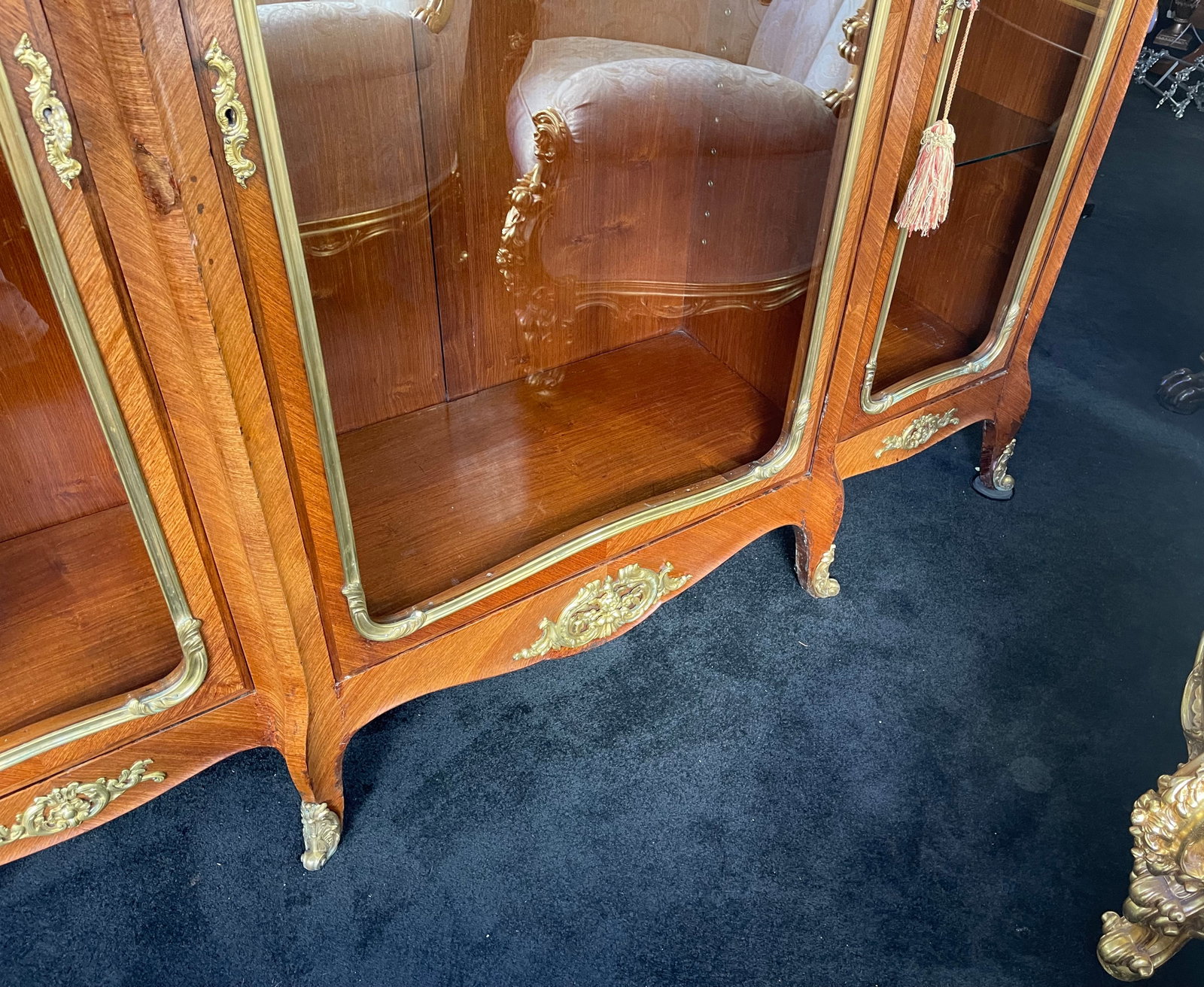Title: Fine Large Antique French Kingwood & Ormolu Mounted Vitrine Display Cabinet Description: Fine - 14