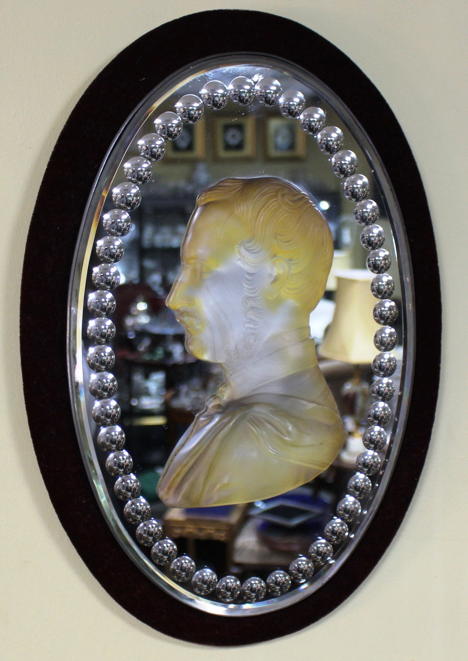 Title: Pair of Victorian Royal Portrait Frosted Crystal and Mirror Plaques Description: Pair of - 9