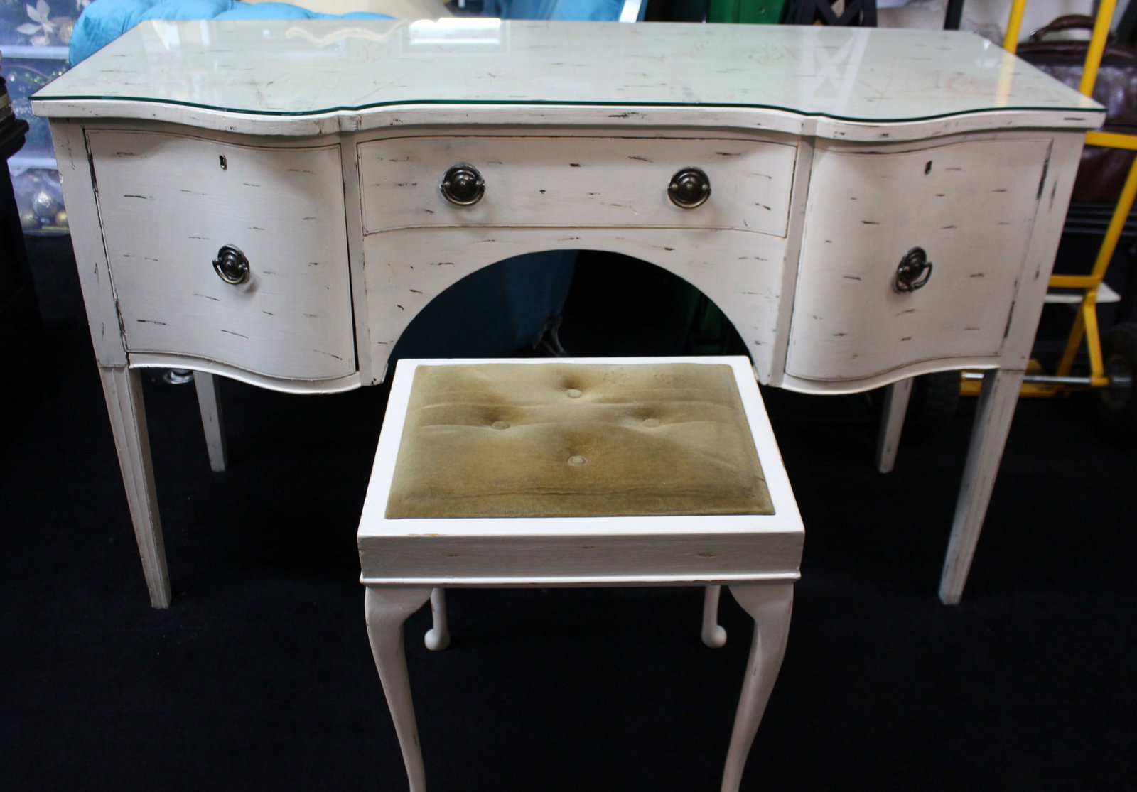 Title: Vintage Painted Dressing Table with Stool Description: Vintage Painted Dressing Table with - 3