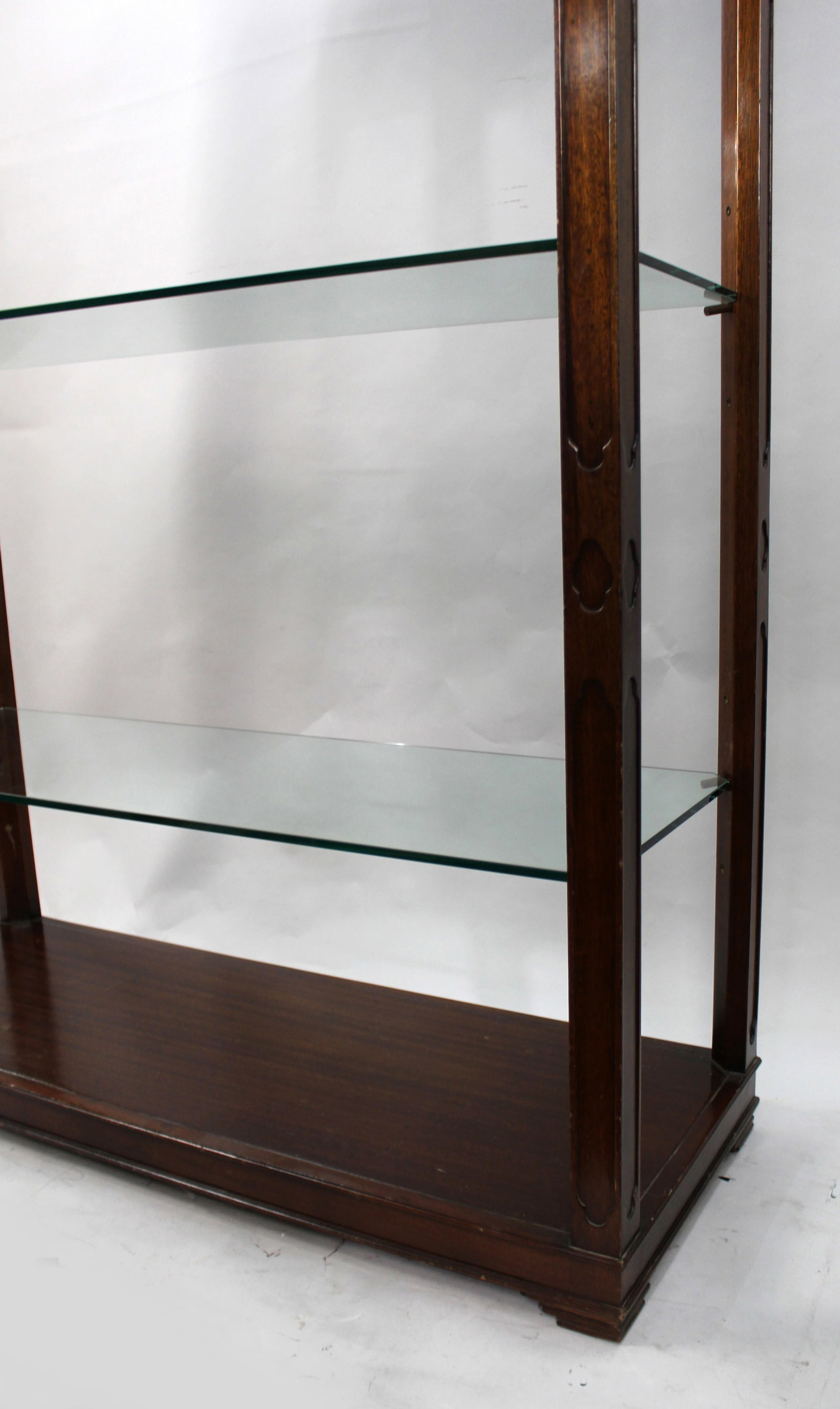 Title: Pair of Large Vintage Chinese Chippendale Style Mahogany Display Shelves Description: Pair of - 7