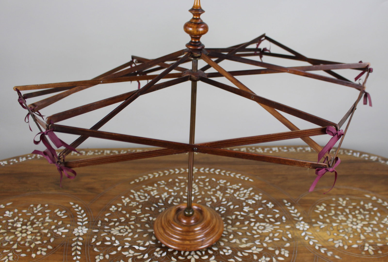 Title: Victorian Wooden Yarn Swift / Wool Winder on Stand, c.1850 Description: Victorian Wooden Yarn - 5