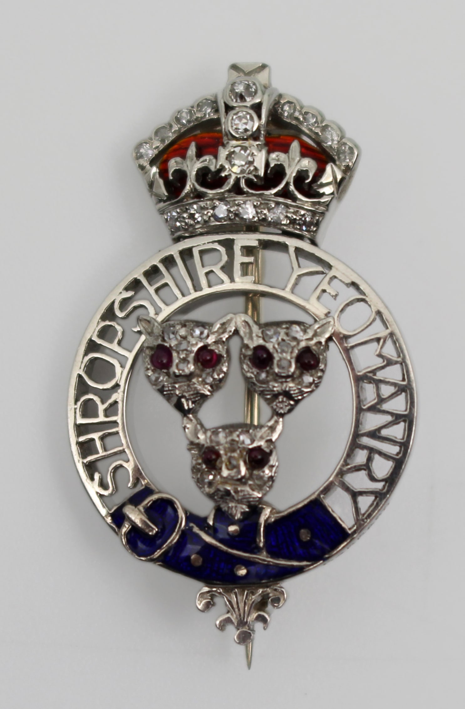 Title: Fine Shropshire Yeomanry Sweetheart Brooch by Garrard – Gold, Enamel, Ruby Eyes - 4