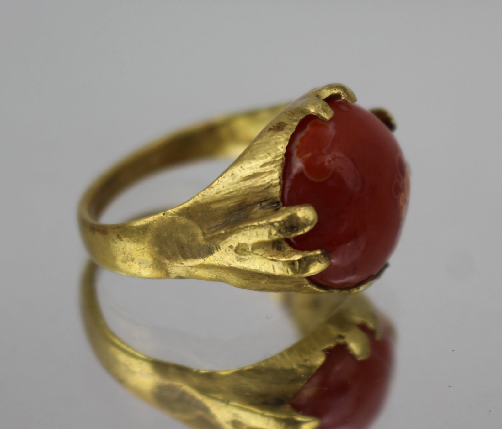 Title: Vintage Gold-Tone Agate Ring Description: Vintage Gold-Tone Agate Ring – Ornate Claw - 5