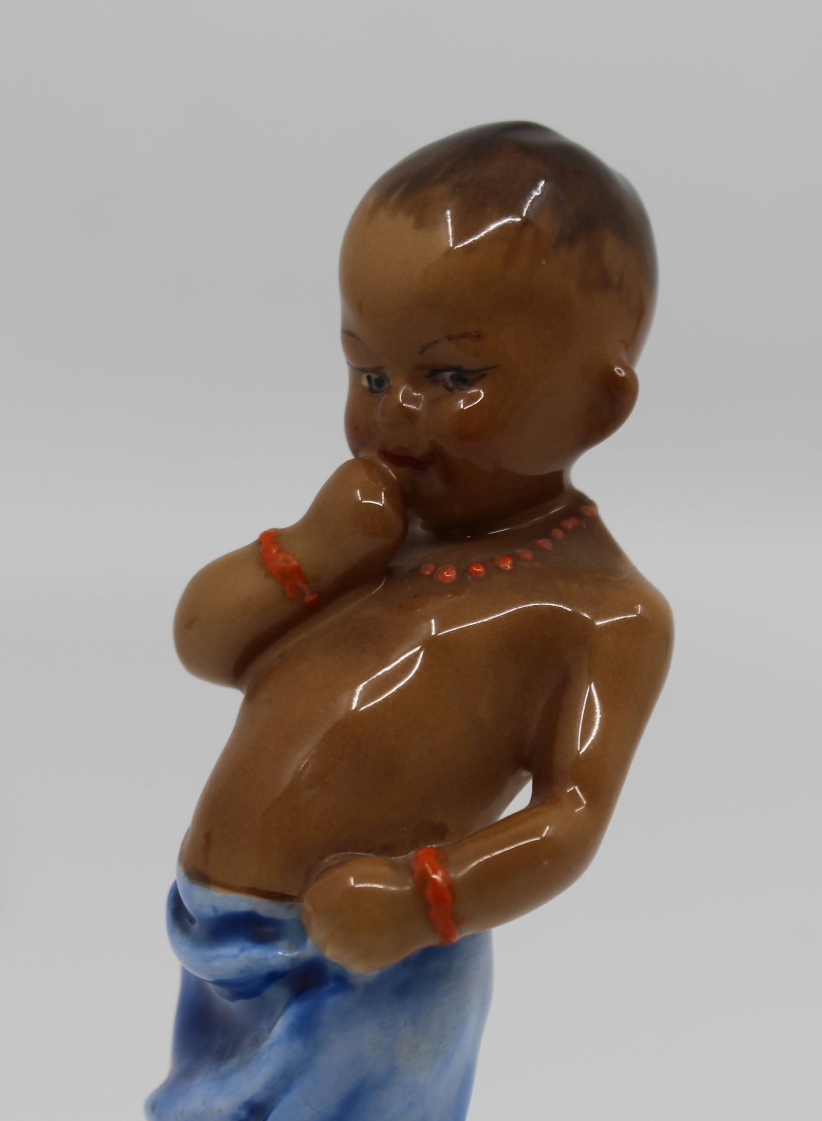 Title: Royal Worcester Children of the Nations Figurine Burmah 3068 Description: Royal Worcester - 7