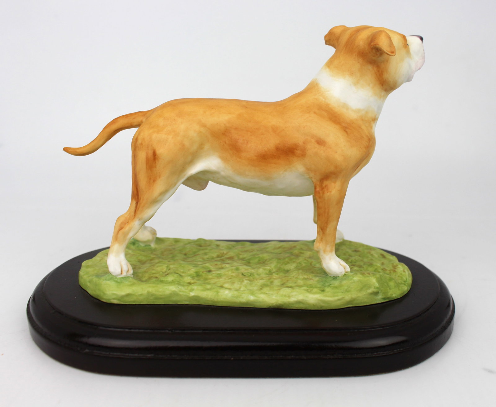 Title: Porcelain Bulldog Figure on Wooden Base Description: Porcelain Bulldog Figure on Wooden - 3