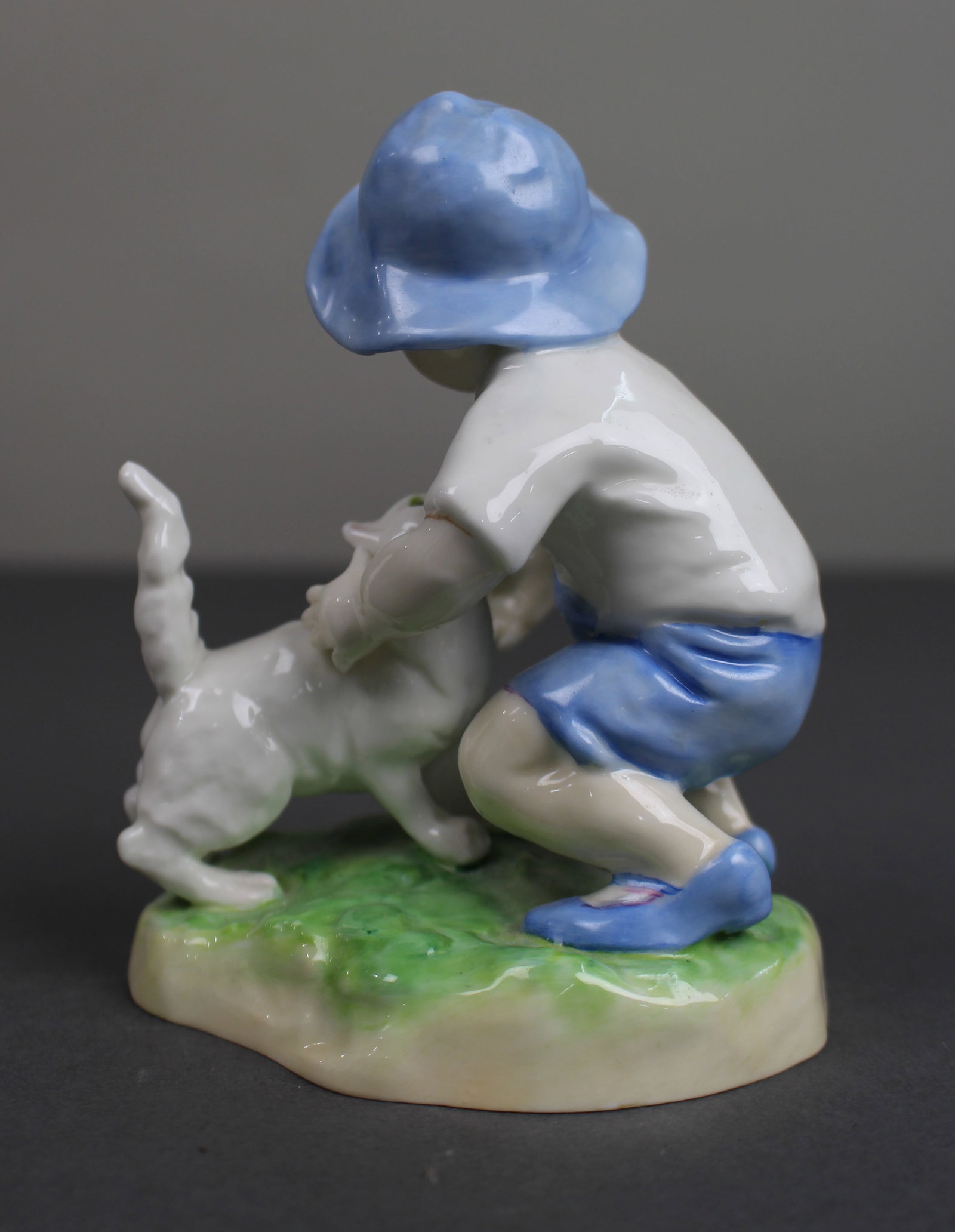 Title: Royal Worcester Figurine September Description: Royal Worcester Figurine 'September' –  - 3
