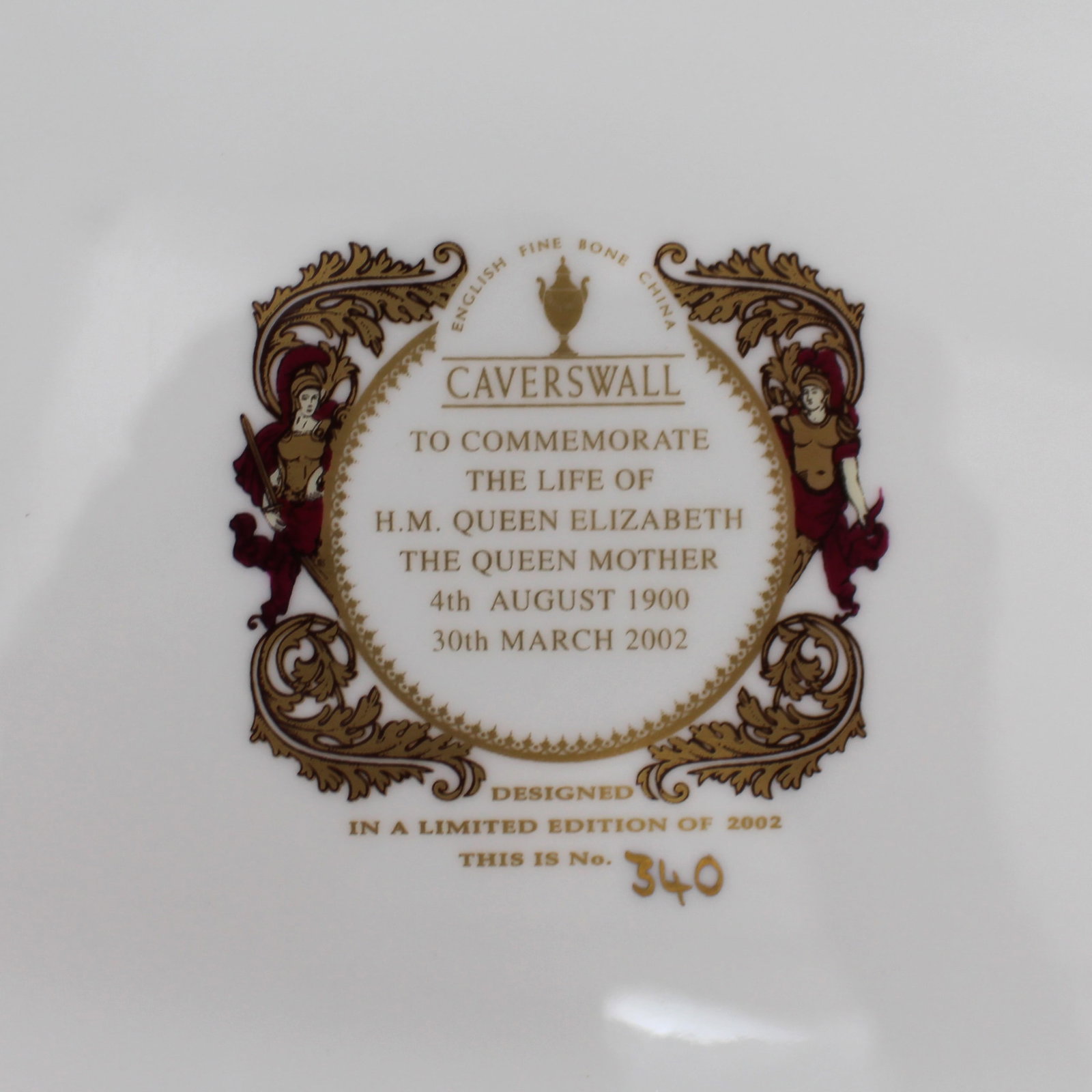Title: Caverswall The Queen Mother Cabinet Plate Description: Caverswall The Queen Mother Cabinet - 3